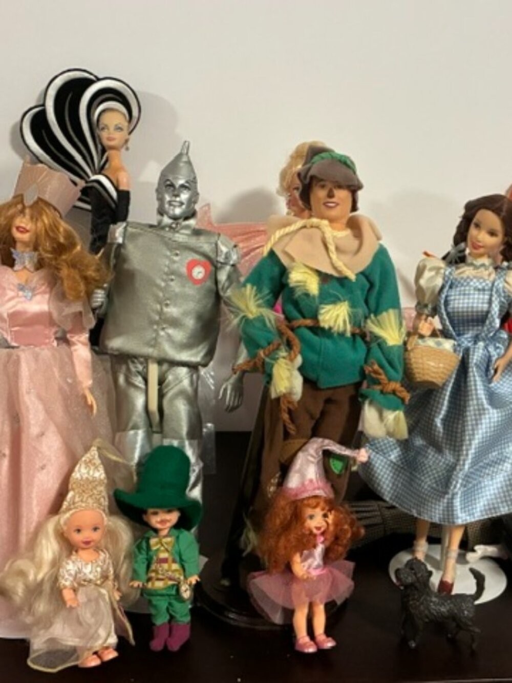 Mattel Vintage Wizard of Oz 9 doll set
